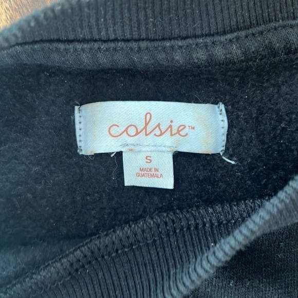 Colsie Youth Small Black Sweatshirt - Like New - Picture 2 of 3